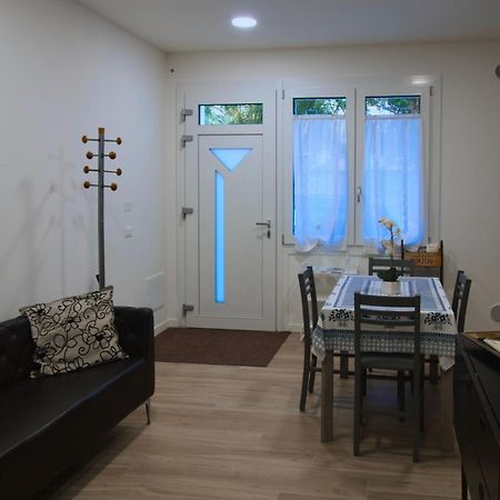 Appartamento Casa Del Fabbro Sovizzo ภายนอก รูปภาพ